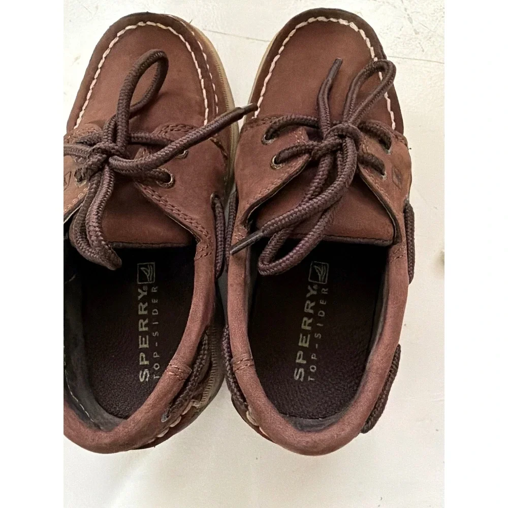 Sperry Top-Sider Boys Intrepid Leather Boat Shoes Cigar Brown 11M CB25328A